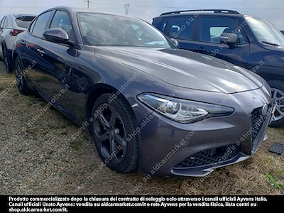 Alfa Romeo giulia 2.0 turbo at8 -