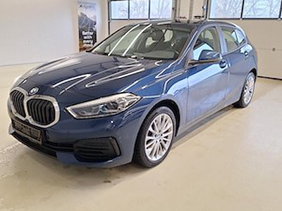 BMW 118d advantage 150 CV Packs; Business; Storage; Park assist; PDC; GPS