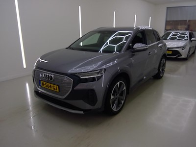 Audi Q4 e-tron 40 e-tron Launch edition Advanced 5d