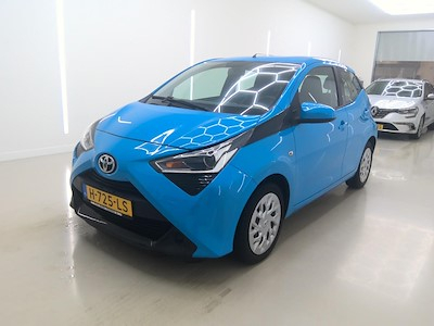 Toyota Aygo 1.0 VVT-i x-play x-shift 5d
