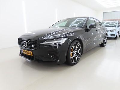 Volvo S60 Recharge T8 Polestar Engineered