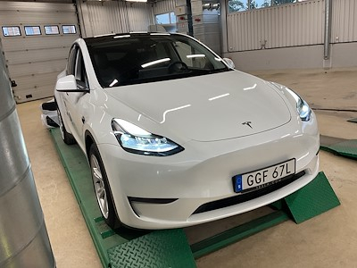 Tesla Model Y Long Range AWD 514hk Panorama