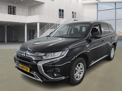 Mitsubishi Outlander 2.3 2.4 PHEV PURE, 2021