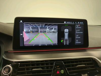 BMW Series 5 520d Xdrive Steptronic Shift