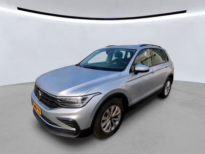 Volkswagen Tiguan 1.4 1.5 TSI 150PK DSG LIFE MULTIMEDIA, 2021