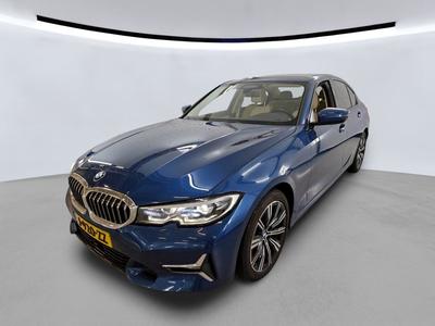 BMW 3-SERIE 1.9 318IA 156PK HIGH EXECUTIVE LUXURY COPILOT HIFI MEDIA, 2020