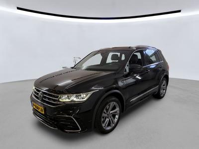 Volkswagen Tiguan 1.3 1.4 TSI PHEV 245PK DSG R-LINE BUSINESS+ MULTIMEDIA TREKHAAK, 2022
