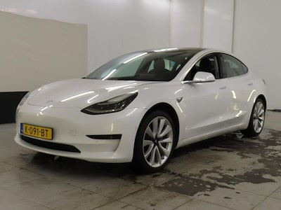 Tesla Model 3 Standard Range Plus RWD 4d
