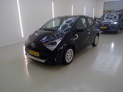 Toyota Aygo 1.0 VVT-i x-play 5d APL