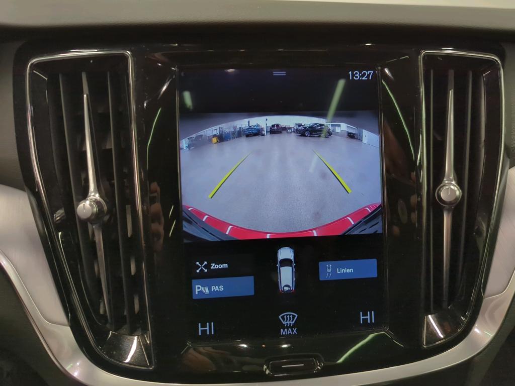 Volvo V60 2.0 D3 MOMENTUM GEARTRONIC AUTO