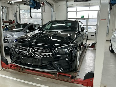 Mercedes-Benz E-KLASSE 2.0 E 300 de Business AMG auto UA!