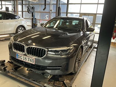 BMW 5 serie 530e TOURING F SPORT LINE UA!