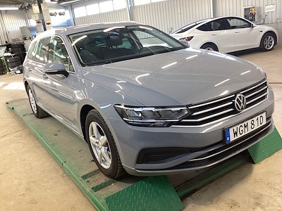 Volkswagen Passat 1.5 TSI 150hk DSG Drag Cockpit Varmare Dynaudio