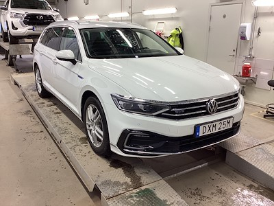 Volkswagen Passat GTE 218hk Executive Drag Varmare