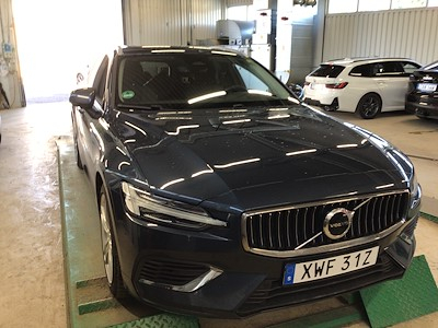 Volvo V60 Recharge T6 350hk AWD Core Edt Drag
