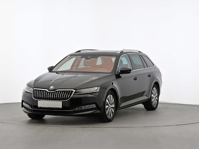 Skoda Superb Kombi 2,0 TDI DSG (3V Facelift), 2022