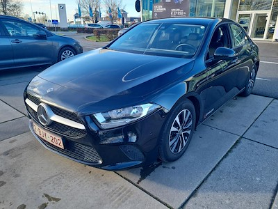 Mercedes-Benz A-class limousine 2.0 A 180 D BUSINESS SOLUTION ESSENTIAL
