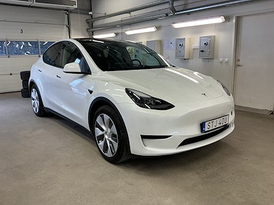 Tesla Model Y Standard Range