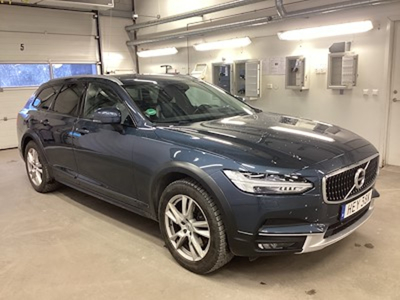 Volvo V90 cross country Cross Country D4 190hk AWD Momentum Adv Lader Drag