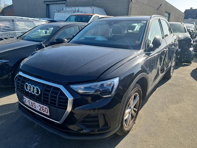 Audi Q3 1.4 45 TFSI E S TRONIC