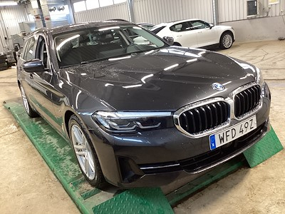 BMW 5-SERIE 292hk xDrive Touring Connected Ed HUD Aktiv Farthallare