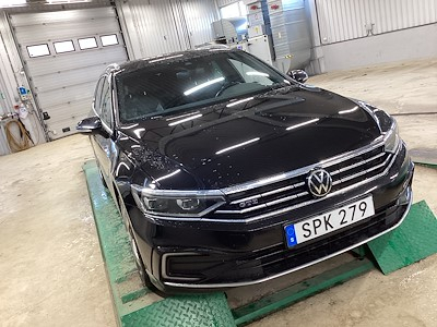 Volkswagen Passat GTE 218hk SC Executive DSG Dragpkt Cockpit
