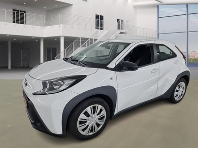Toyota Aygo x 0.9 1.0 VVT-I MT PLAY, 2023