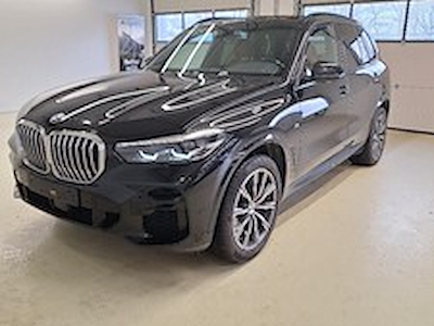 BMW X5 3.0 xdrive30d 4wd auto 286CV M sports pack; Business Pack Plus, GPS, PDC, Travel Pack, Pano Roof
