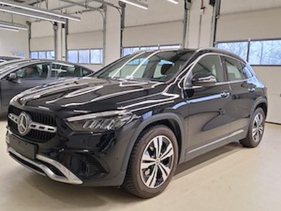 Mercedes-Benz Gla 180 D dct 116CV Luxury Line, GPS, PDC, Speed Limiter,