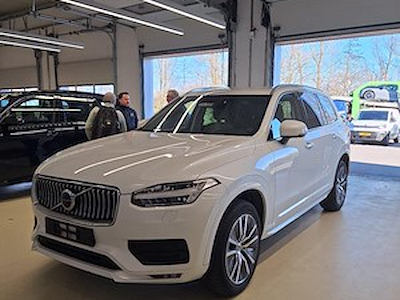 Volvo Xc90 2.0 B5 4wd adblue 235CV Momentum Pro, 5 Seats, Pack Light, Park Assist Camera, GPS,