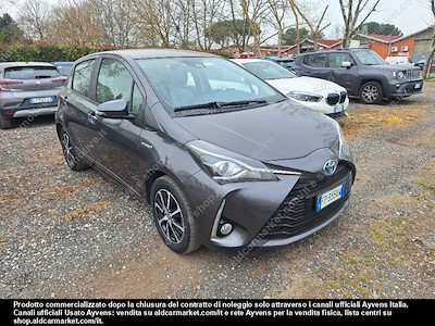Toyota yaris 1.5 hybrid active hatchback -