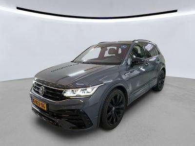 Volkswagen Tiguan 1.4 1.5 TSI 150PK DSG R-LINE BUSINESS+ WINTER LEER PANO TREKHAAK, 2021