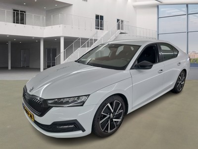 Skoda Octavia 0.9 1.0 E-TSI SPORT BUSINESS, 2021