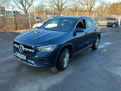 Mercedes-Benz GLA 2.0 GLA 200 D BUSINESS DCT UA!
