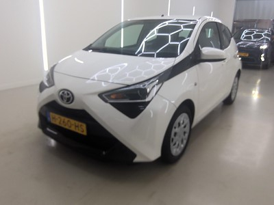 Toyota Aygo 1.0 VVT-i x-play 5d