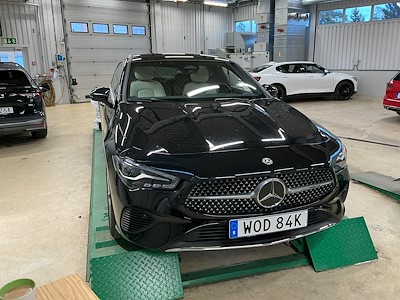 Mercedes-Benz CLA 250e 218hk Advanced Plus Pano Drag