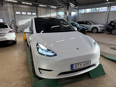 Tesla Model Y Standard Range 299hk RWD