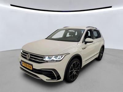 Volkswagen Tiguan 1.3 1.4 TSI PHEV 245PK DSG R-LINE BUSINESS+ TREKHAAK, 2022