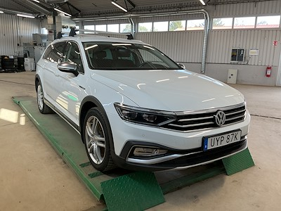Volkswagen Passat 2.0 TDI SCR 4M 190hk DSG Ski Team Ed Varmare Drag