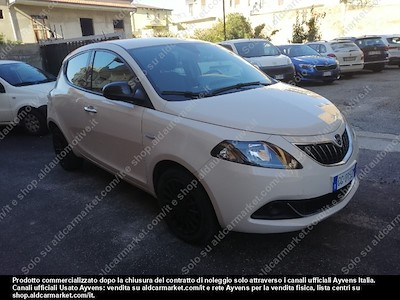 Lancia ypsilon ecochic 1.0 firefly 70cv -