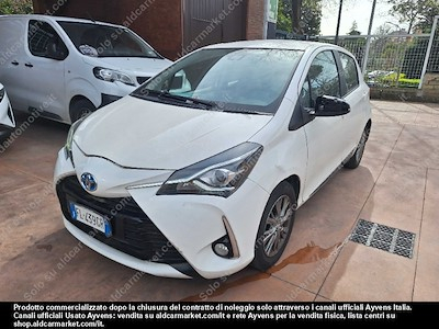 Toyota yaris 1.5 hybrid active hatchback -