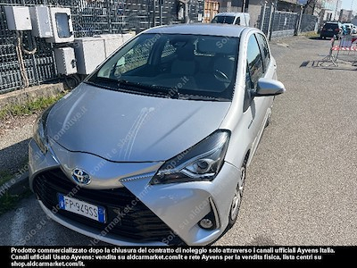 Toyota yaris 1.5 hybrid active hatchback -