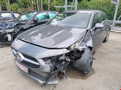 Mercedes-Benz CLA MER SHOOTING BRAKE 180 136PK 7GDCT Business Solution TOTAL LOSS Towing Hook PETROL