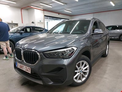 BMW X1 sDrive16dA 116PK Business Edition Pack Business Plus &amp; Comfort &amp; Travel &amp; Pano Roof &amp; Rear Camera &amp; Towing Hook