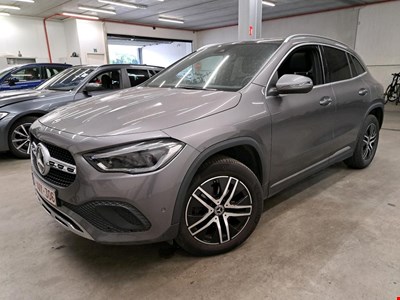 Mercedes-Benz GLA MER 180 Business Solution Luxury 136PK DCT Pack Plus &amp; Smartphone Integration PETROL