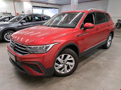 Volkswagen Tiguan VW TIGUAN ALLSPACE TDI 150PK DSG 4MOTION Life Pack Premium With Vienna Heated Seats &amp; HeadUp &amp; DCC &amp; GPS Discover Pro &amp; Area Vie
