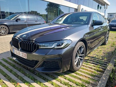 BMW 5 berline 5 BERLINE 518dA 150PK M Sport Business Edition Pack Safety &amp; Innovation With Head Up &amp; Business With Dakota Heated Seats &amp; T