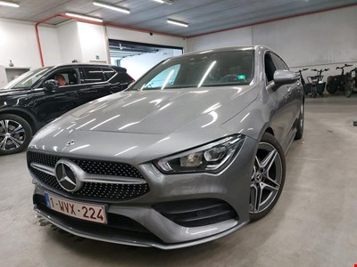 Mercedes-Benz Cla shooting brake MER CLA SHOOTING BRAKE 180 136PK 7GDCT Business Solution AMG &amp; Connect Pack &amp; Pano Roof PETROL