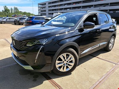 Peugeot 3008 PEU PureTech 130PK Style With Climatic &amp; Navigation &amp; Park Sensors Front &amp; Rear &amp; Trailer Hook PETROL