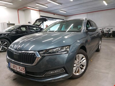 Skoda Octavia SKO OCTAVIA COMBI CRTDI 115PK DSG7 Clever With Climatic &amp; Heated Seats &amp; Navigation &amp; Park Sensors Front &amp; Rear